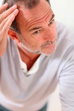 Причины выпадения волос у молодых мужчин