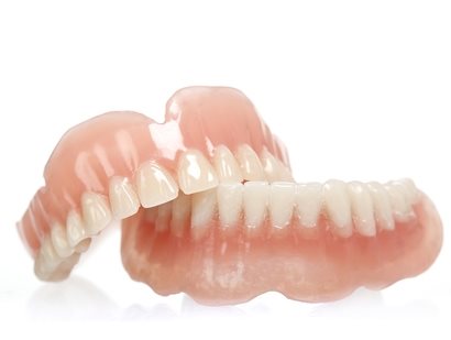 Частичные и полные съемные зубные протезы