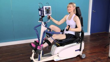 Занятия на тренажере RT200